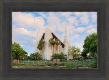Load image into Gallery viewer, Las Vegas Daytime
