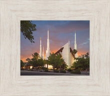 Load image into Gallery viewer, Las Vegas House of the Lord
