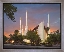 Load image into Gallery viewer, Las Vegas House of the Lord
