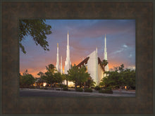 Load image into Gallery viewer, Las Vegas House of the Lord
