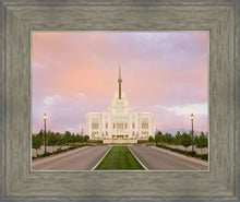 Load image into Gallery viewer, Saratoga Springs Foundations
