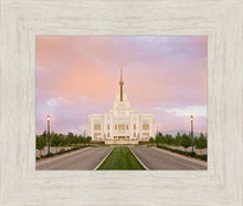 Load image into Gallery viewer, Saratoga Springs Foundations
