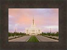 Load image into Gallery viewer, Saratoga Springs Foundations
