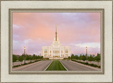 Load image into Gallery viewer, Saratoga Springs Foundations

