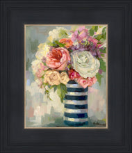 Load image into Gallery viewer, Flowers &amp; Vase
