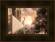 Load image into Gallery viewer, Manhattan Solace
