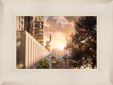 Load image into Gallery viewer, Manhattan Solace
