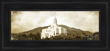 Load image into Gallery viewer, Draper Vintage
