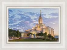 Load image into Gallery viewer, Draper Temple 01
