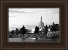 Load image into Gallery viewer, Idaho Falls B&amp;W

