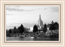Load image into Gallery viewer, Idaho Falls B&amp;W
