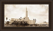 Load image into Gallery viewer, Los Angeles Vintage
