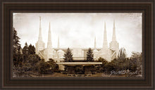 Load image into Gallery viewer, Portland Vintage
