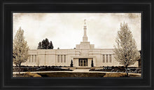 Load image into Gallery viewer, Spokane Vintage
