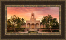 Load image into Gallery viewer, Newport Beach Lift Me Up
