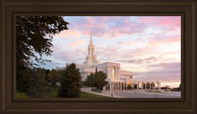 Load image into Gallery viewer, Bountiful Pastel Light

