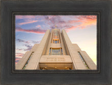 Load image into Gallery viewer, Look Up
