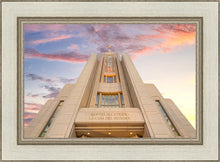 Load image into Gallery viewer, Look Up
