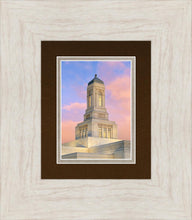 Load image into Gallery viewer, Helena Montana Look Up
