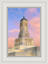 Load image into Gallery viewer, Helena Montana Look Up
