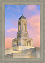 Load image into Gallery viewer, Helena Montana Look Up
