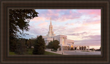 Load image into Gallery viewer, Bountiful Pastel Light

