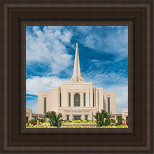 Load image into Gallery viewer, Gilbert Summer Joy
