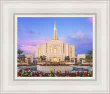 Load image into Gallery viewer, Gilbert Glorious Morning
