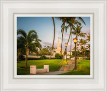 Load image into Gallery viewer, Kona Temple Grounds
