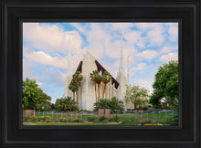 Load image into Gallery viewer, Las Vegas Daytime
