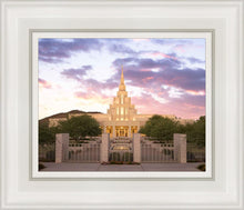 Load image into Gallery viewer, Phoenix Sunrise Glow
