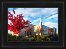 Load image into Gallery viewer, Snowflake Vivid Autumn
