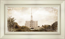 Load image into Gallery viewer, Seattle Vintage
