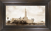 Load image into Gallery viewer, Los Angeles Vintage
