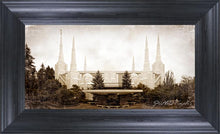 Load image into Gallery viewer, Portland Vintage
