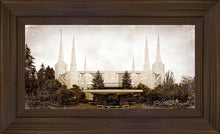 Load image into Gallery viewer, Portland Vintage

