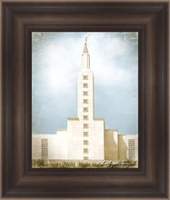 Load image into Gallery viewer, Los Angeles Aged Color
