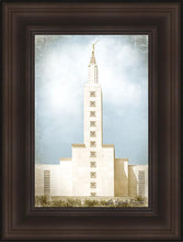 Load image into Gallery viewer, Los Angeles Aged Color
