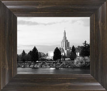 Load image into Gallery viewer, Idaho Falls B&amp;W
