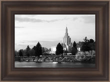 Load image into Gallery viewer, Idaho Falls B&amp;W
