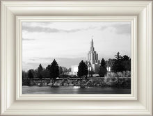 Load image into Gallery viewer, Idaho Falls B&amp;W
