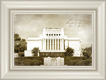 Load image into Gallery viewer, Laie Vintage
