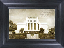 Load image into Gallery viewer, Laie Vintage

