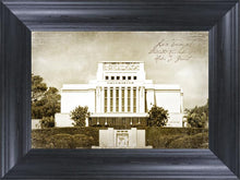 Load image into Gallery viewer, Laie Vintage
