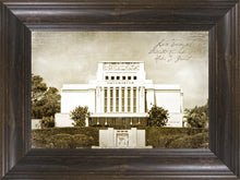 Load image into Gallery viewer, Laie Vintage
