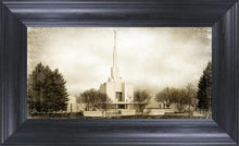 Load image into Gallery viewer, Denver Vintage
