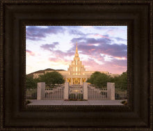 Load image into Gallery viewer, Phoenix Sunrise Glow
