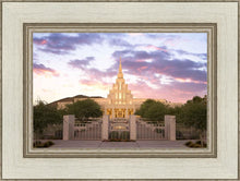 Load image into Gallery viewer, Phoenix Sunrise Glow
