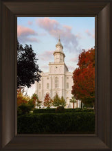 Load image into Gallery viewer, St. George Red Tree
