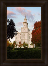 Load image into Gallery viewer, St. George Red Tree
